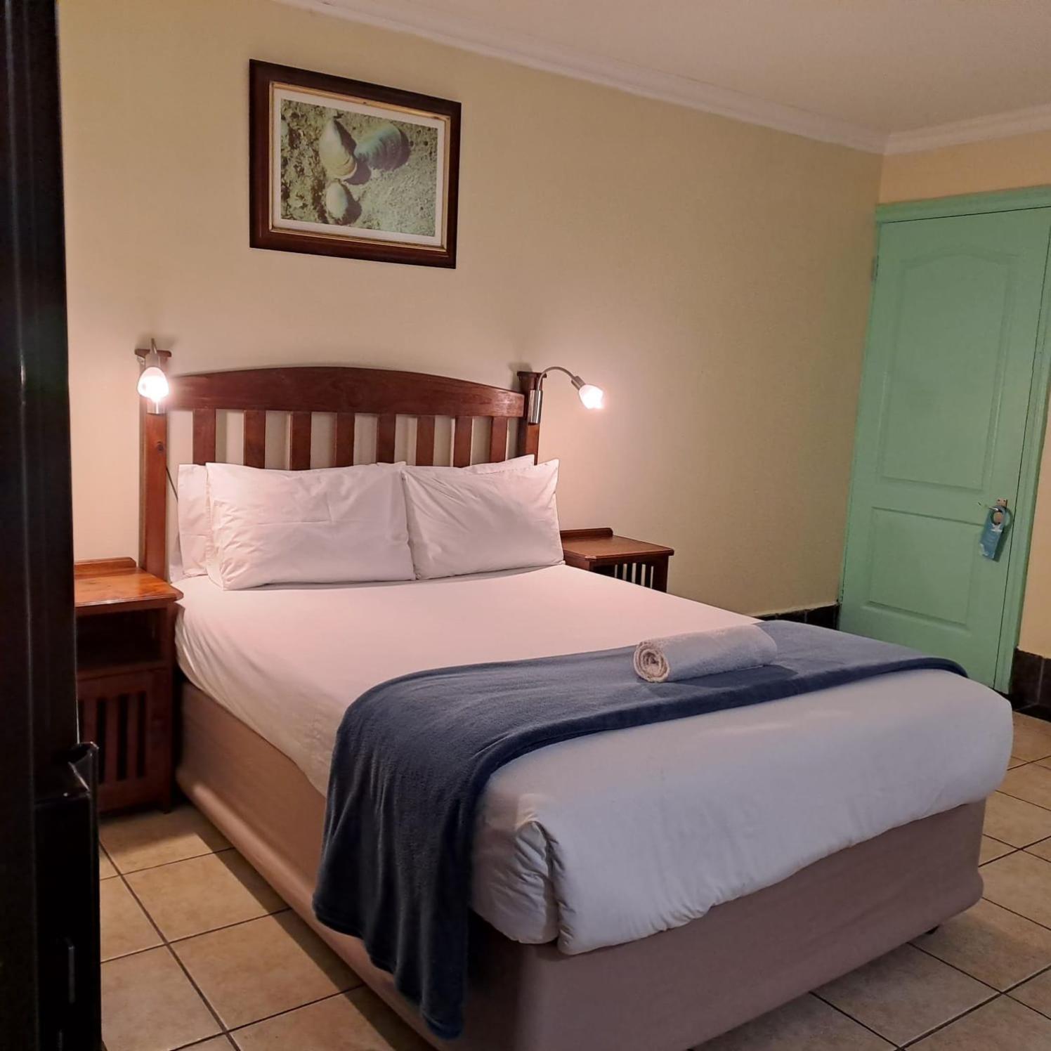 Green Door Guesthouse Моссел-Бей Номер фото