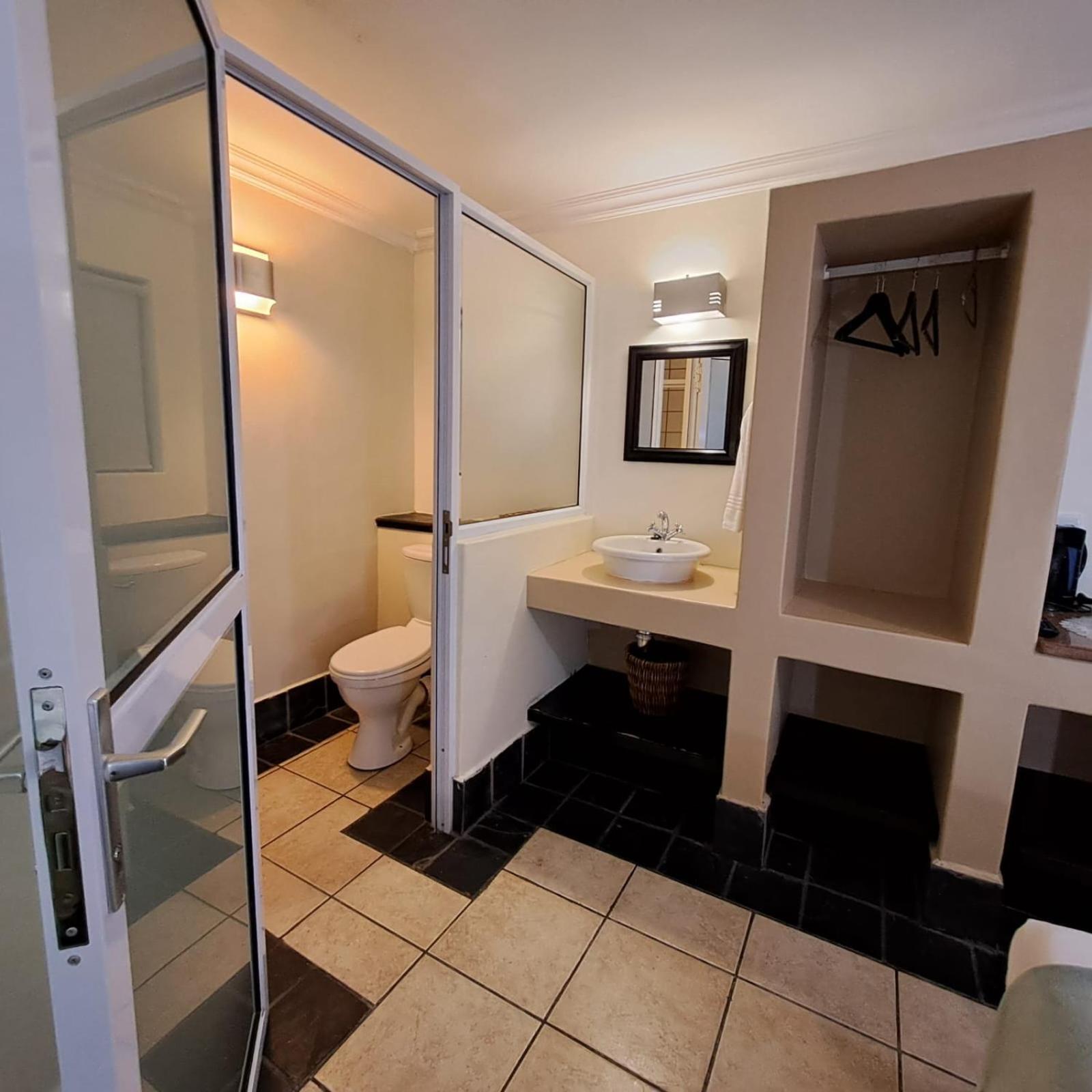 Green Door Guesthouse Моссел-Бей Номер фото