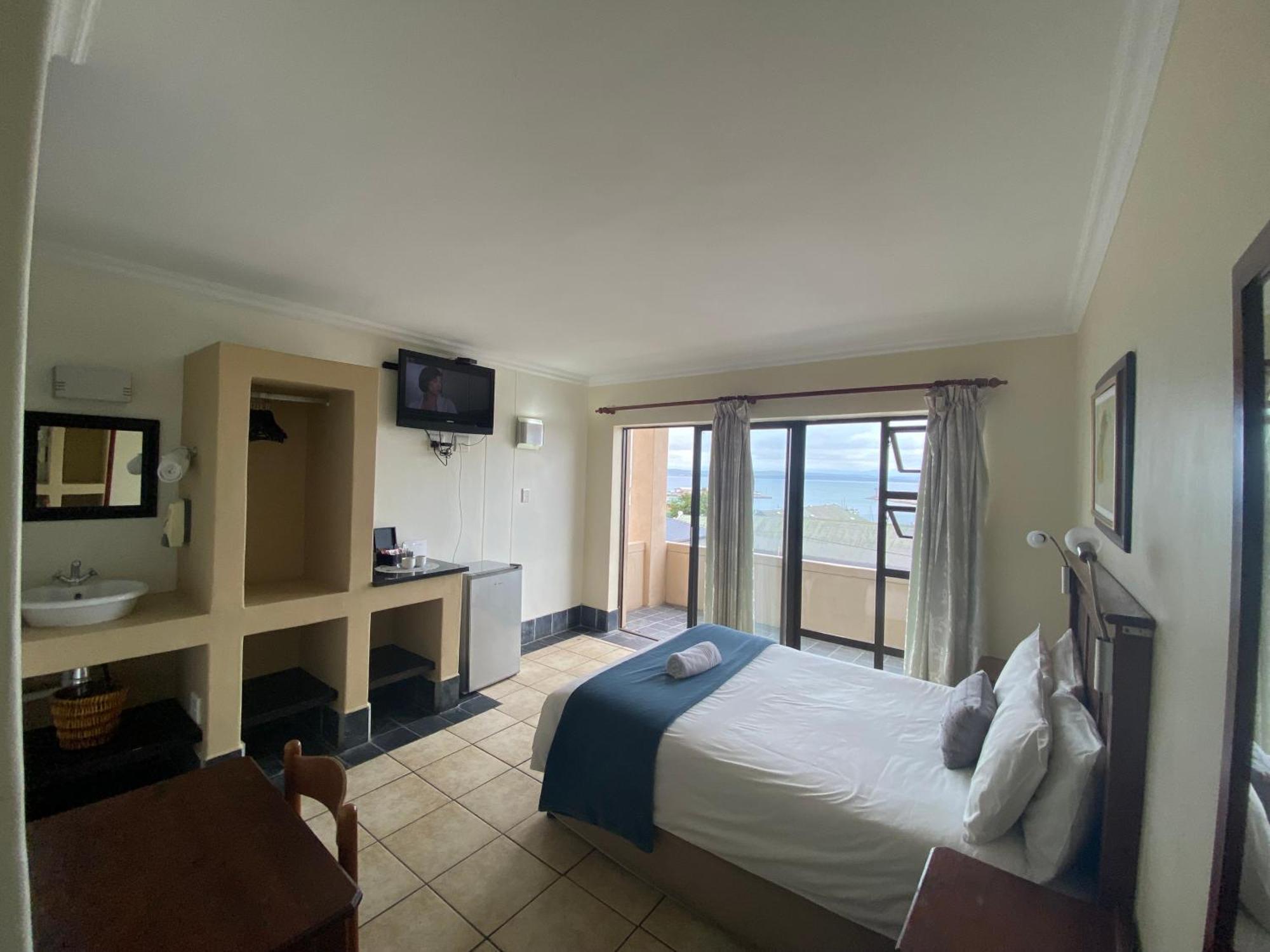 Green Door Guesthouse Моссел-Бей Номер фото